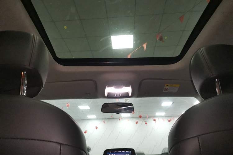 Used Chevrolet Trax 2019 Redline 325T Automatic Fun Edition China VI Standard Headliner