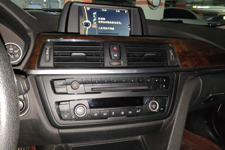 Used BMW 3 Series 2014 328Li Fashion Model