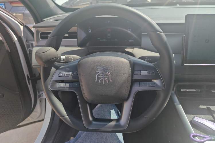 Used BYD Qin PLUS  Steering Wheel