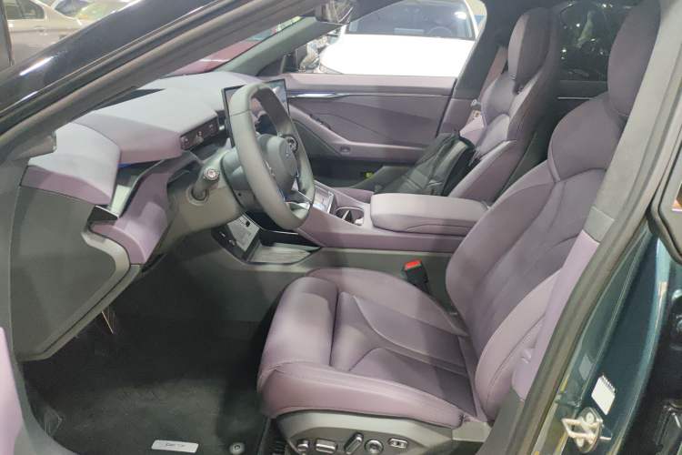 Used XPeng P7 2025 Model—702 Long Range Ultra