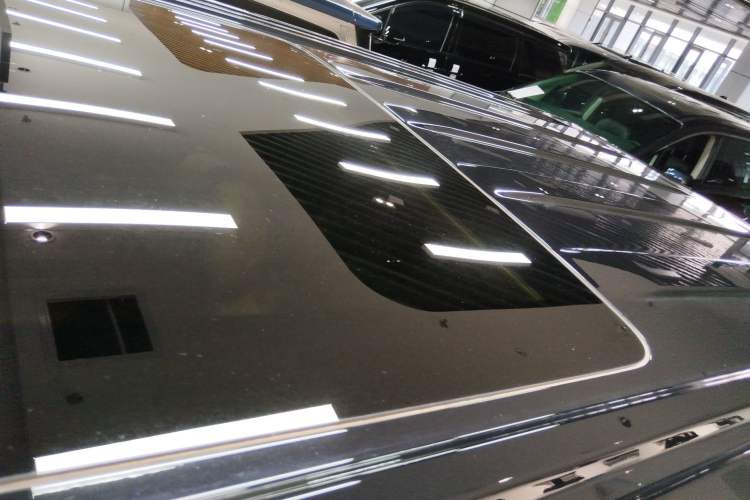 Used VOYAH Dream 2025 PHEV Four-Wheel Drive Excellence Kunpeng Edition