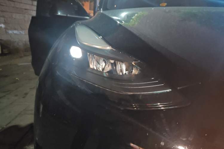 Used Tesla Model Y 2022 Revised Version Rear-Wheel Drive Right Front Headlight