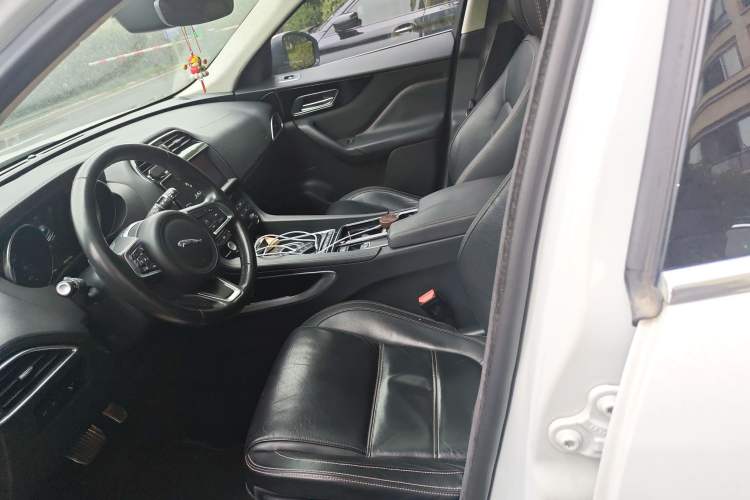 Used Jaguar F-PACE 2019 2.0T Four-Wheel Drive Urban Luxury Edition Left Front Seat