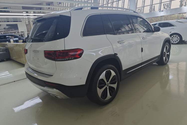 Used Mercedes-Benz GLB 2021 GLB 200 Fashion Model Rear Right 45 Deg