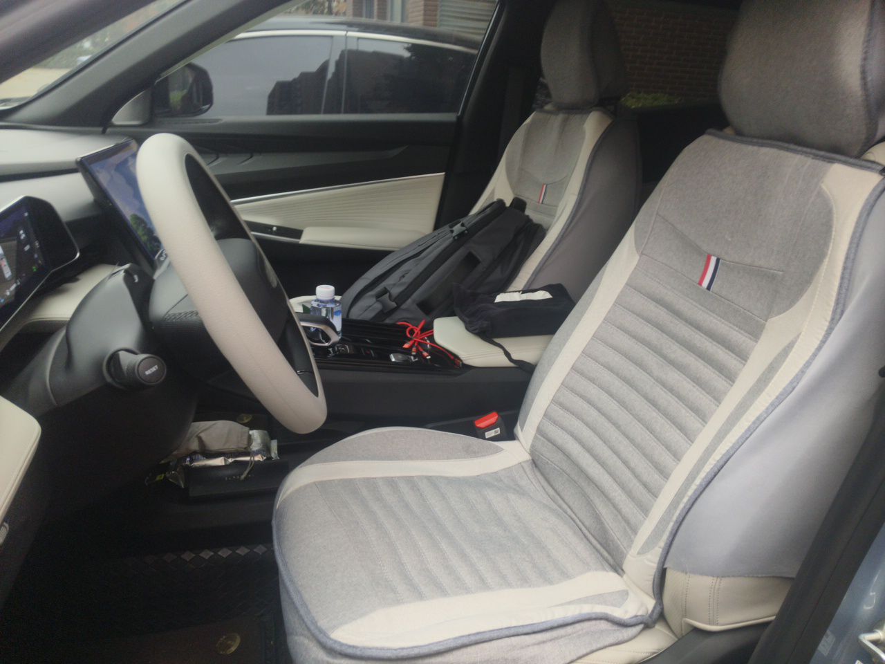 Geely Auto Emgrand X7 Sport 2023 Boyue COOL 1.5TD ZhiZun Edition — снимка 15