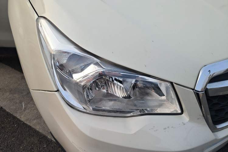 Used Subaru Forester 2013 2.5i Automatic Elite Navigation Edition Right Front Headlight