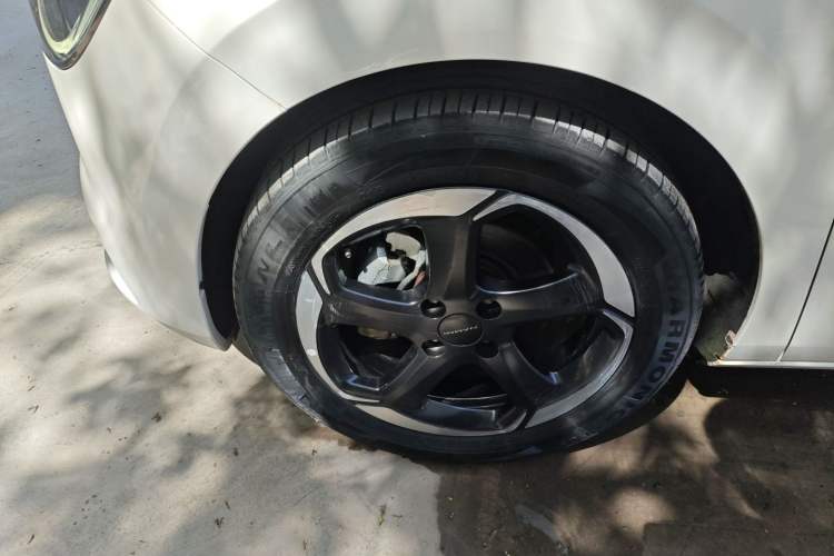 Used Dongfeng NAMMI 01 2024 430 Plus Smart+ Exterior 4