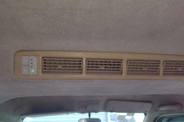 Used Wuling Rongguang 2014 1.5L S Standard Version