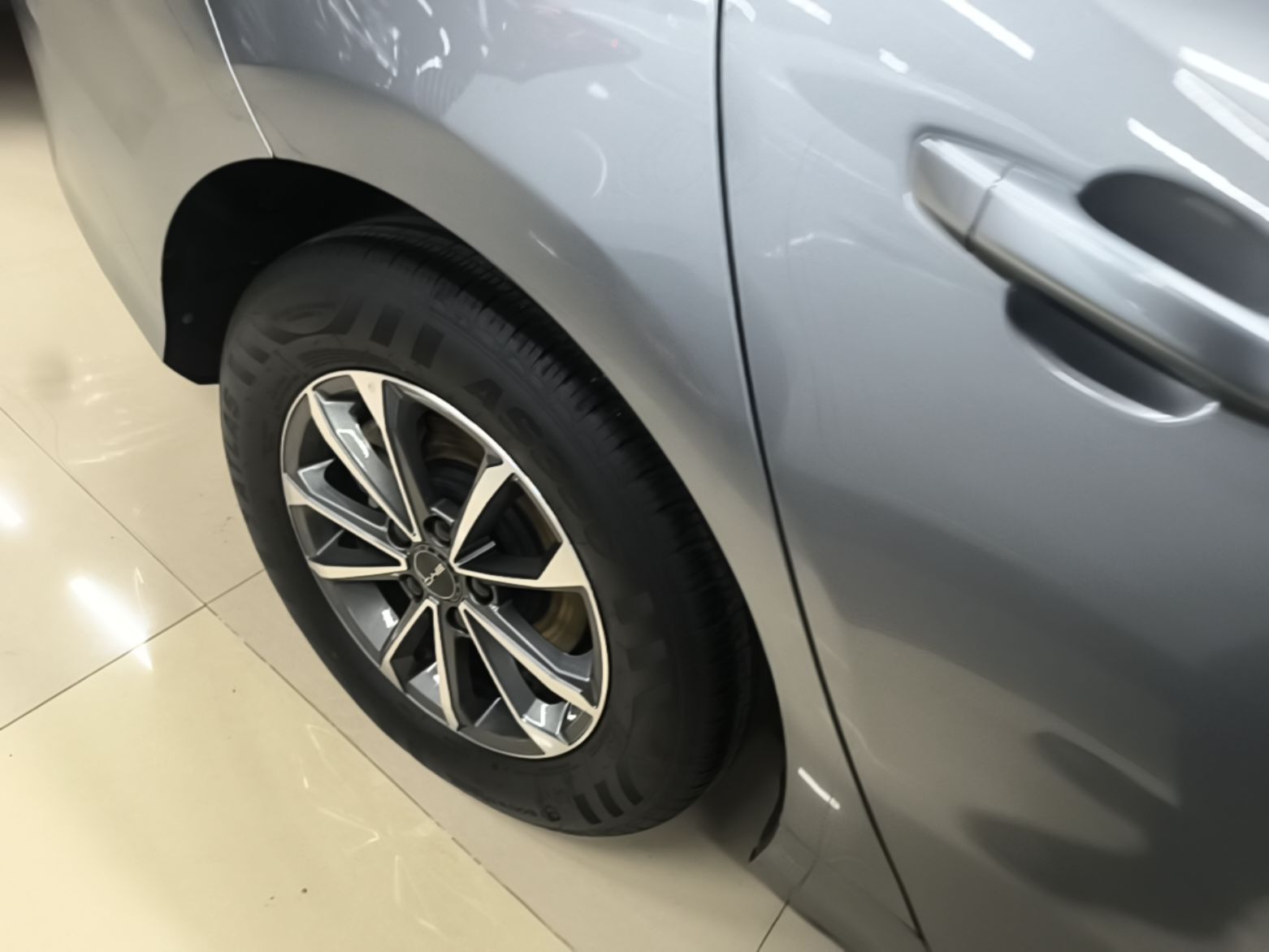 BYD Destroyer 05 2023 Champion Edition DM-i 55KM Luxury Model — снимка 11