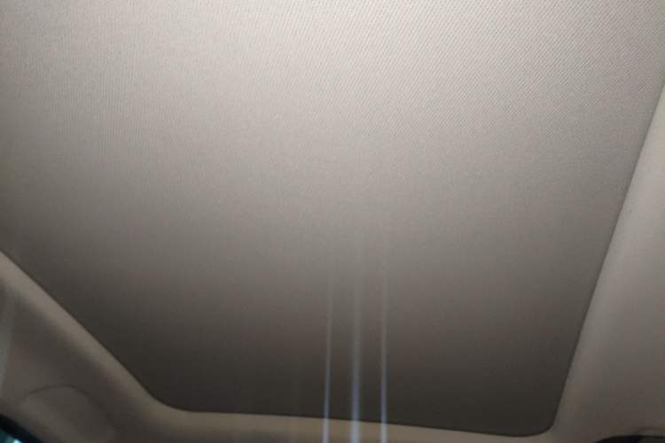 Used Wey VV6 2018 2.0T Two-Wheel-Drive Ultra-Luxury Version China V Standard
