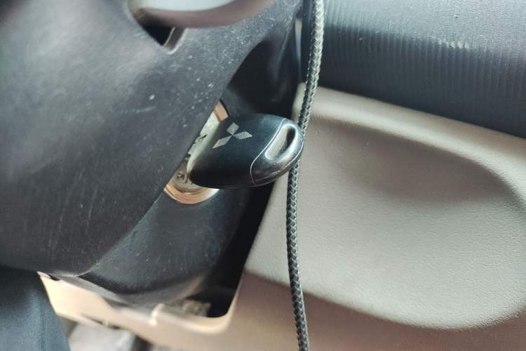 Used Mitsubishi Pajero Sport 2011 3.0L Luxury Navigation Edition
