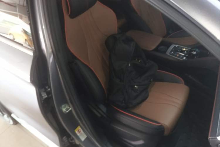 Used BYD Song PLUS 2020 1.5T Automatic Prestige Version Right Front Seat