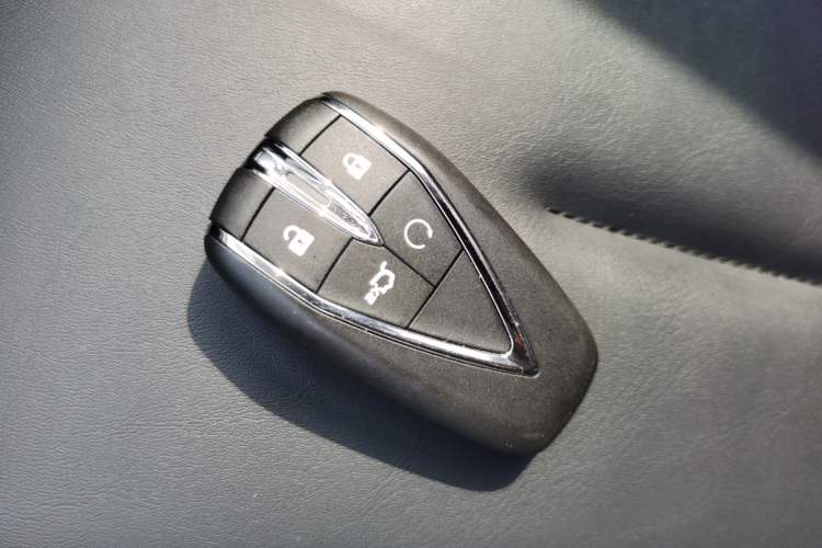 Used CHANGAN OSHAN X7 2021 1.5T Automatic Luxury Model
