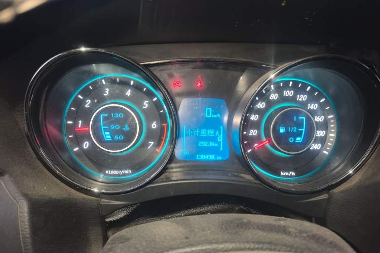 Used BAIC Senova D50 2014 1.5L manual standard version