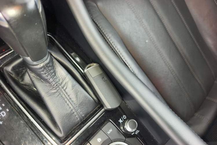 Used Mazda Atenza 2020 2.0L Blue Sky Luxury Edition