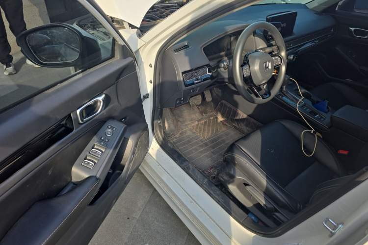 Used Honda Civic 2023 240TURBO CVT Dynamic Edition
