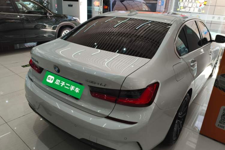 Used BMW 3 Series 2021 Facelifted 320Li M Sport Package Rear Right 45 Deg