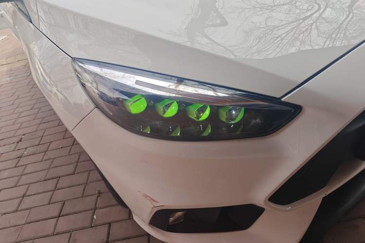 Used Ford Focus 2015 Hatchback 1.6L Automatic Fashion Edition
