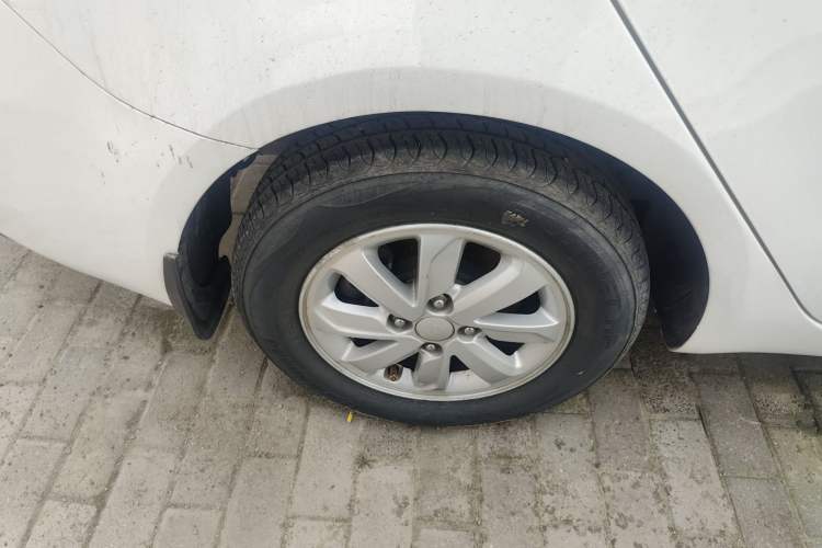 Used Kia K2 2015 Sedan 1.4L Automatic GLS