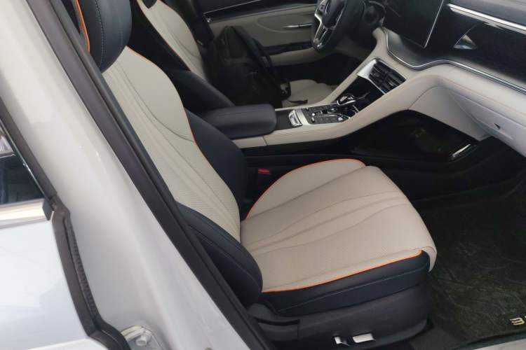 Used BYD Song PLUS New Energy 2021 EV Flagship Model
