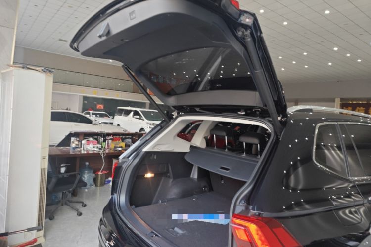 Used Volkswagen Tiguan L 2021 330TSI Automatic Two-Wheel Drive R-Line Enhanced Edition