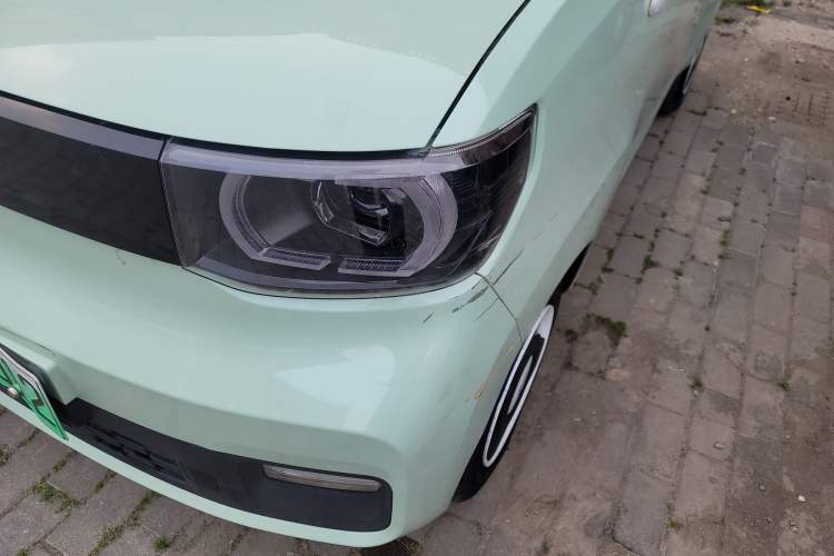 Used Wuling Hongguang MINIEV 2022 Macaron Premium Model – Lithium Iron Phosphate Left Front Headlight