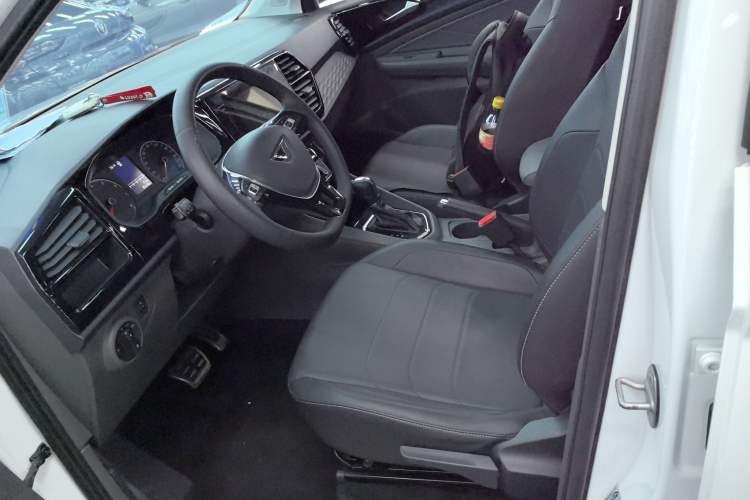 Used Jetta VS5 2019 280TSI Automatic Enjoyment Model