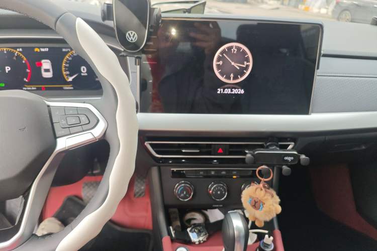 Used Volkswagen Lavida 2024 1.5L Automatic 5 Million Edition Audio And AC Panel