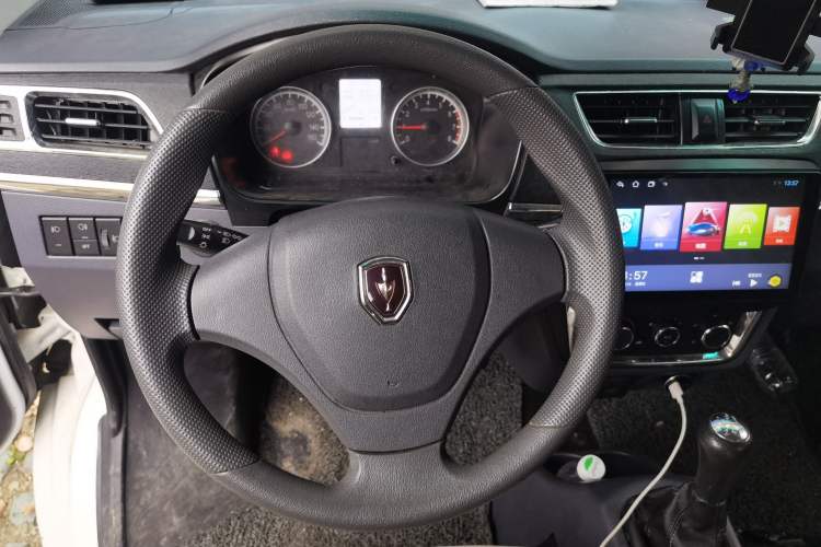 Used Jinbei Hiace X30 2021 1.5L Wealthy Single-Steaming Air-Conditioned Version Bus China VI Standard SWC15M Steering Wheel