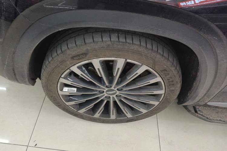 Used Geely Auto Monjaro L 2025 Dongfang Yao 2.0TD Automatic Lanxing Edition