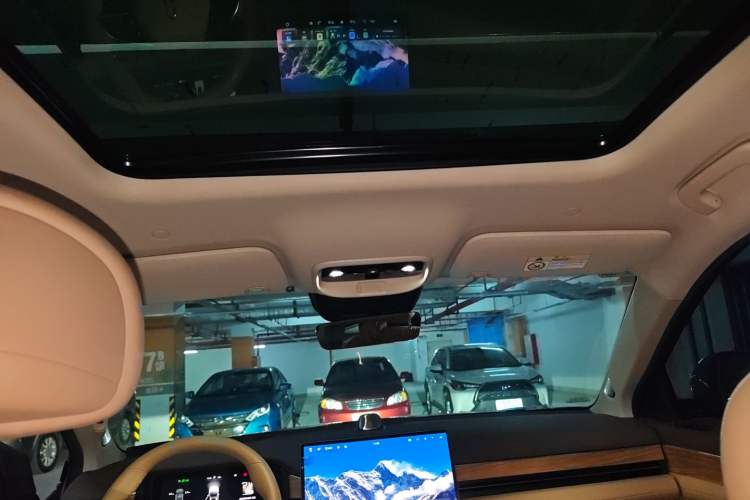 Used Hima AITO M7 2024 1.5T Intelligent Driving 4WD Max Edition 5 Seats Headliner