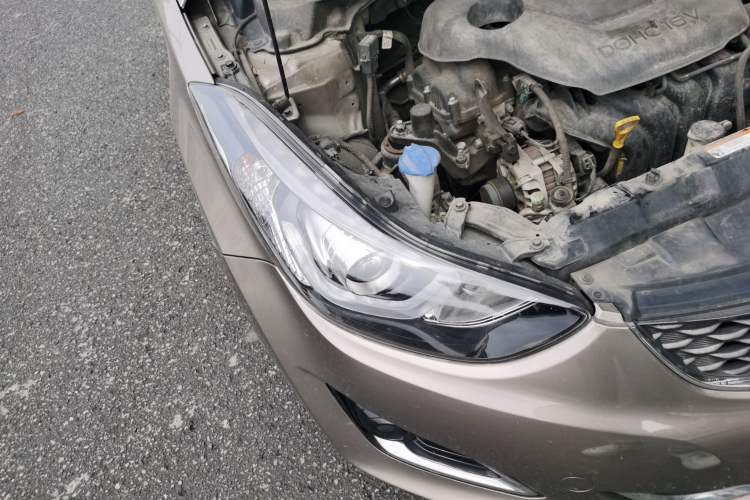 Used Hyundai Elantra (5th Generation / Langdong) 2016 1.6L Automatic Prestige Model Right Front Headlight