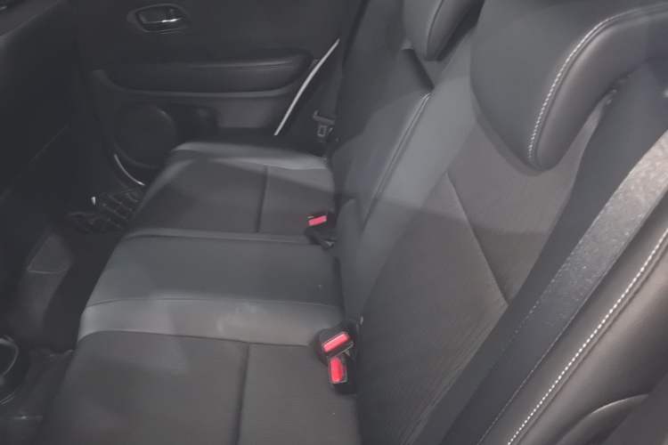 Used Honda Vezel 2020 1.5L CVT Pioneer Edition