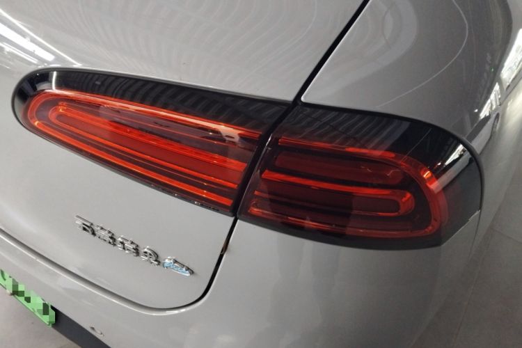 Used Wuling Bingo PLUS 2024 510 km Flagship Edition Four-Seater Version