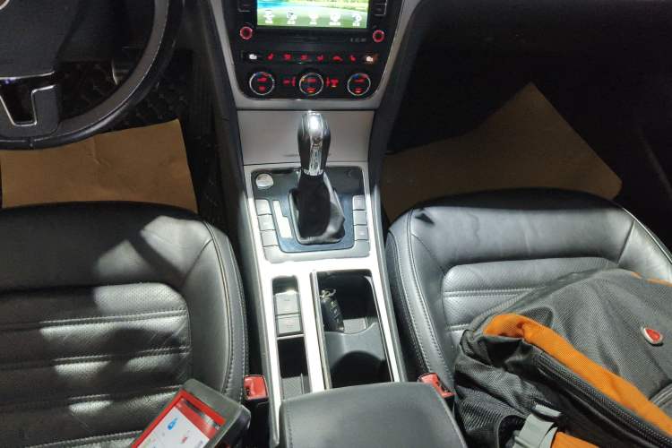 Used Volkswagen Passat 2013 1.8TSI DSG Prestige Edition
