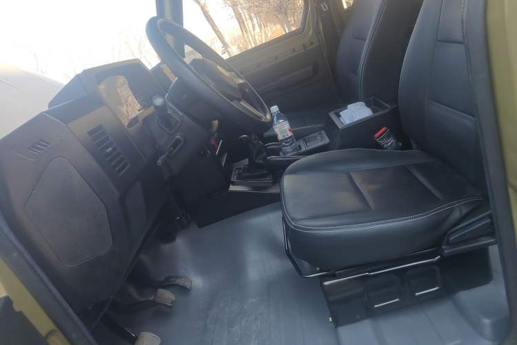 Used BAW 212 Classic 2023 Sniper 2.4T Manual Light-duty Model Left Front Seat