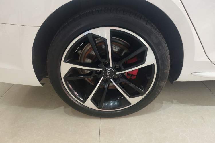 Used Audi A4L 2019 40 TFSI Ambition China VI