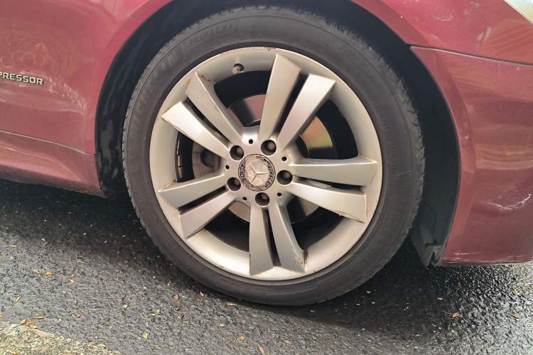 Used Mercedes-Benz SLK-Class 2010 SLK 200K