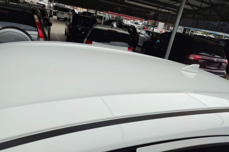 Used Honda Vezel 2015 1.5L CVT two-wheel drive Comfort trim
