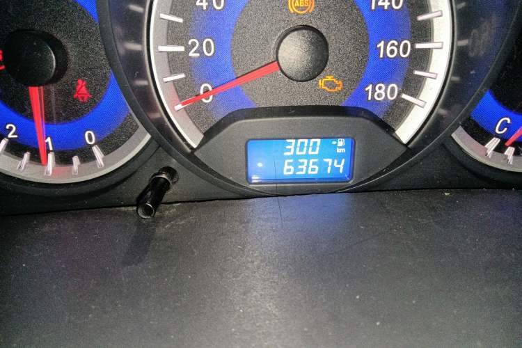 Used Suzuki Wagon R X5 2013 Cruise Edition 1.4L VVT Luxury Model China V Standard
