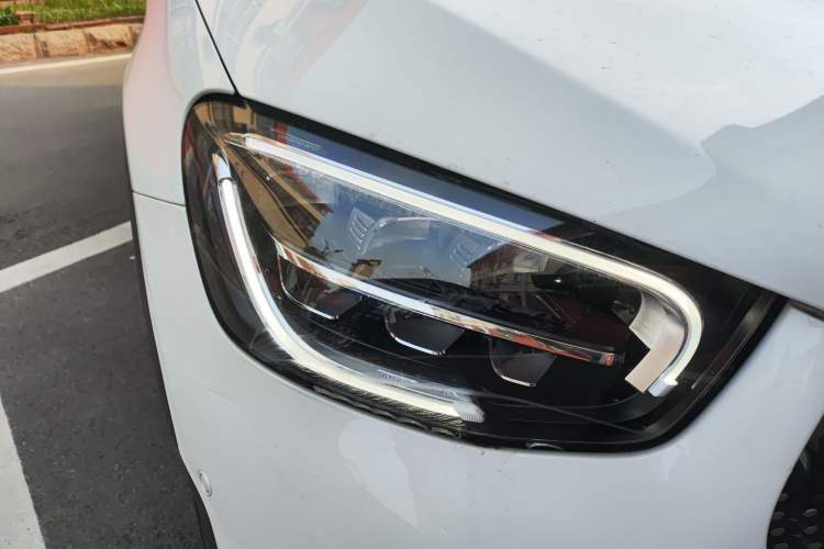 Used Mercedes-Benz GLC Coupe 2020 GLC 300 4MATIC Coupe SUV