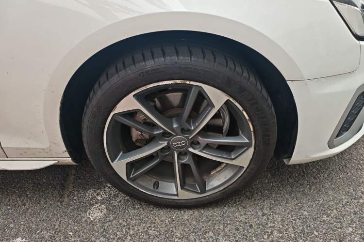 Used Audi A4L 2020 40 TFSI Fashion Dynamic Model Right Front Wheel Hub