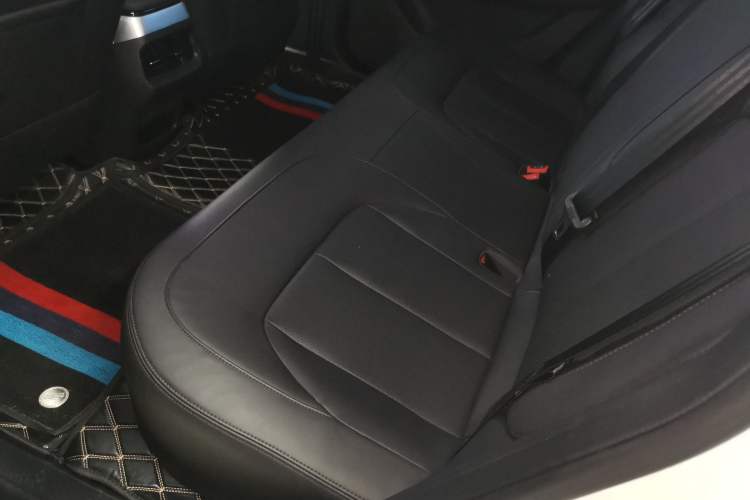 Used Wuling Xingguang 2024 Co-Creation Edition 510 Advanced Model
