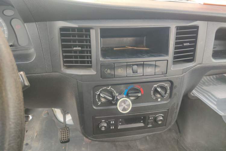 Used Wuling Zhiguang 2013 1.0L Practical Version