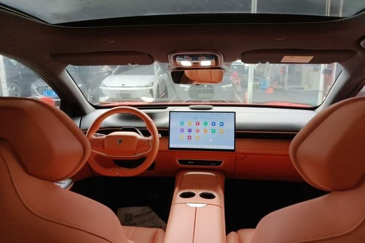 Used Deepal S07 2024 215Max Qiankun Intelligent Driving ADS SE Range-Extended Version
