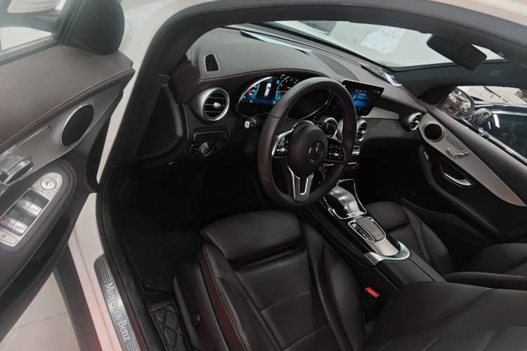 Used Mercedes-Benz GLC 2021 GLC 260 L 4MATIC Dynamic Edition Driver Seat