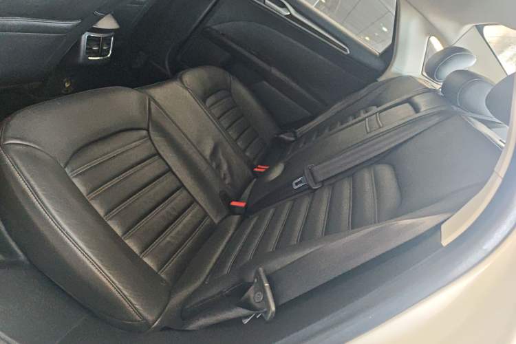 Used Ford Mondeo 2013 2.0L GTDi 200 Fashion Edition
