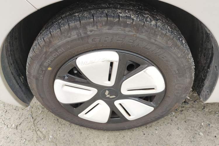 Used Wuling Hongguang MINIEV 2025 Four-Door Version Advanced Edition