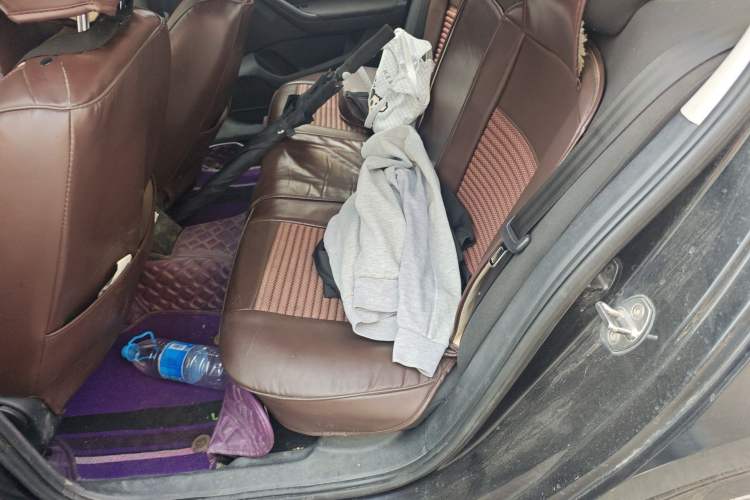 Used Volkswagen Jetta 2015 1.6L Manual Comfort Model Left Rear Seat