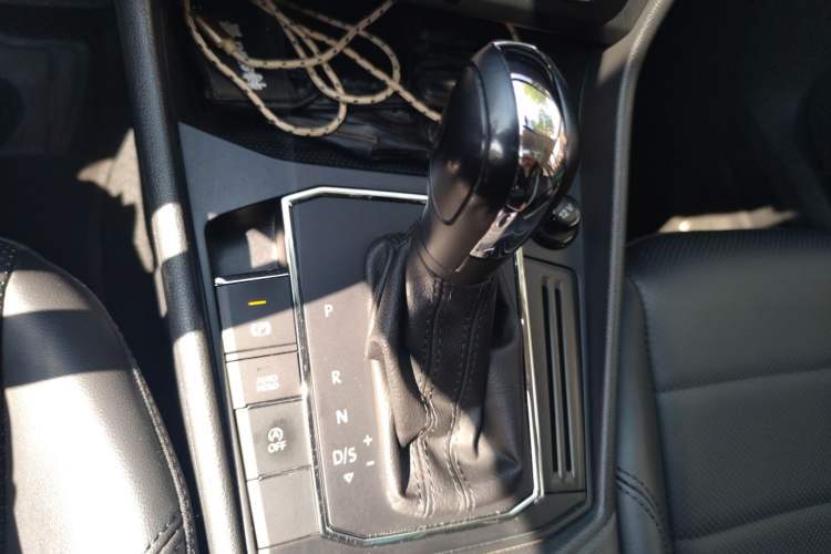 Used Volkswagen Lavida 2021 1.5L Automatic Comfort Edition
